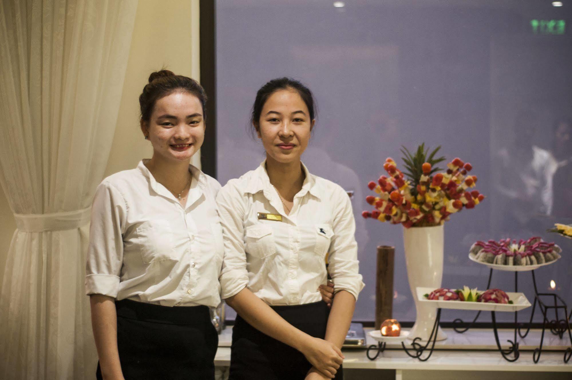 โซเฟีย สวีท โฮเต็ล ดานัง Hotel ภายนอก รูปภาพ